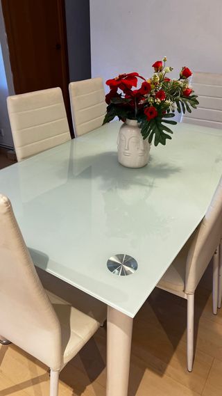 Mesa Comedor Cristal + 6 Sillas Blancas