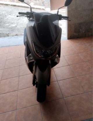 yamaha nmax 125 Año 2021