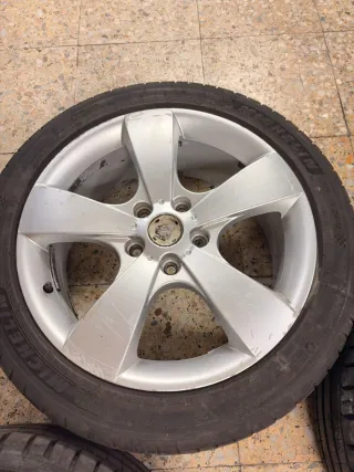 Llantas 17 con neumaticos Michelin nuevos