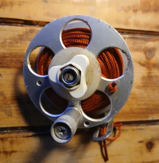 Carrete fusil de pesca