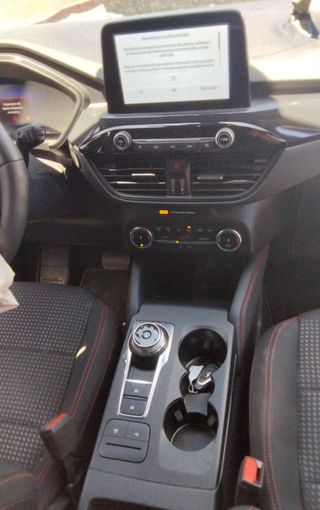 1799132 pantalla lj6t-18b955-fe ford kuga