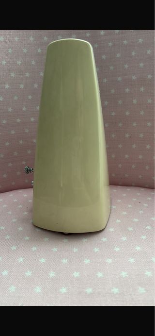 Metrónomo Nikko Seiki Co. Ltd. Verde