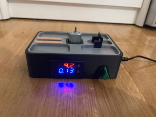 Rodador regulable para coches de slot