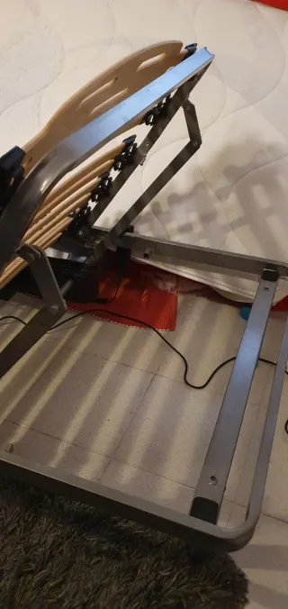 Cama articulada madera y metal