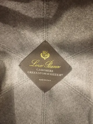 Gorra Loro Piana Cachemira Negra