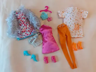 Abiti Barbie e simili
