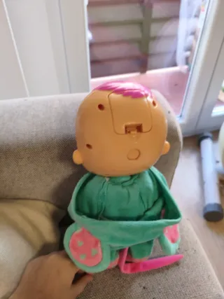 Bebés Llorones Ratón y Conejo