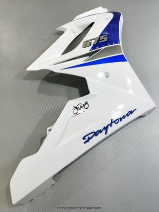 Oferta especial Carenado TRIUMPH DAYTONA 675 2006