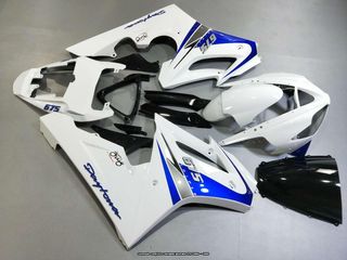 Oferta especial Carenado TRIUMPH DAYTONA 675 2006