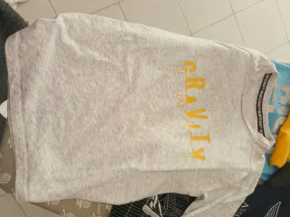 T-shirt manica corta bambino taglia 5-6 anni