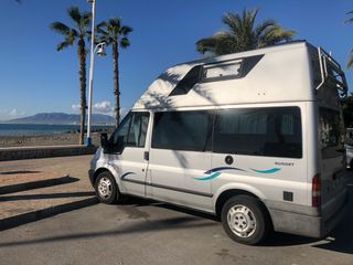 furgoneta camperizada Ford Transit nugget 2003