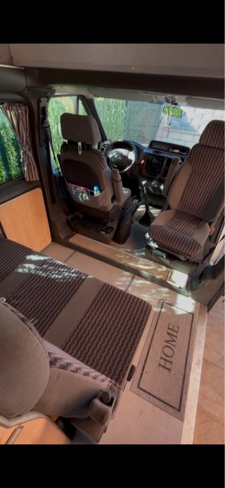 furgoneta camperizada Ford Transit nugget 2003