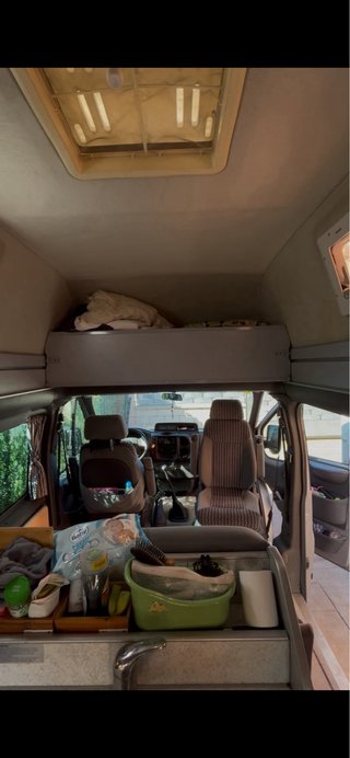 furgoneta camperizada Ford Transit nugget 2003