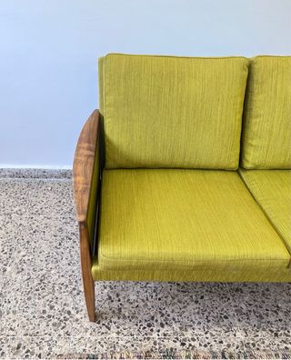 Alquiler de sofa y butaca vintage cine y anuncios