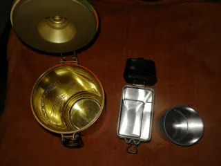 Cajas Metálicas variadas.