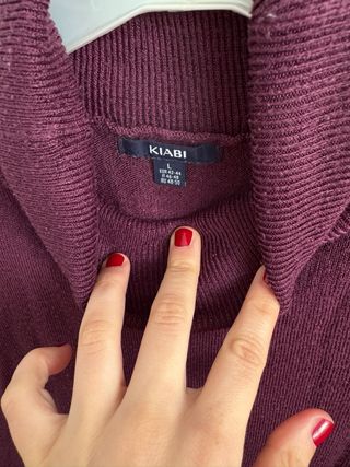 Jersey cuello alto morado