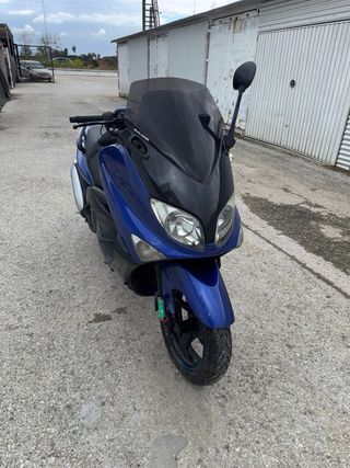 Yamaha TMAX 500 gripada