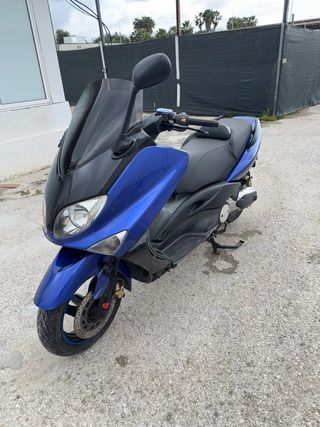 Yamaha TMAX 500 gripada