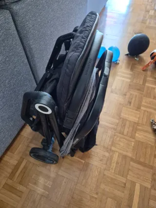 Carrito de paseo para reparar