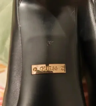 Guess n°37 da indossare per la prima volta