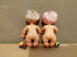 Barriguitas años 80 pelo rosa y rubia