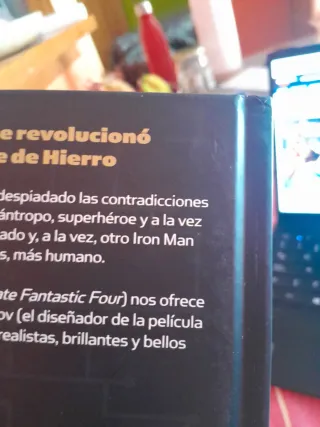 Iron Man 1. Extremis (Marvel deluxe)