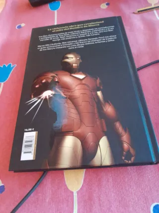 Iron Man 1. Extremis (Marvel deluxe)