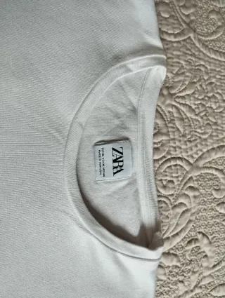 Camiseta Zara Punto Chico Blanca