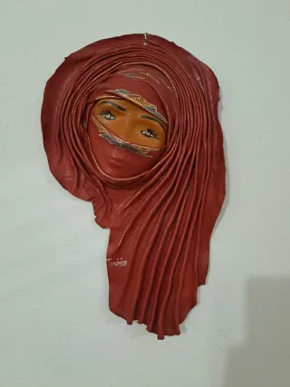 Máscara de cuero de Túnez