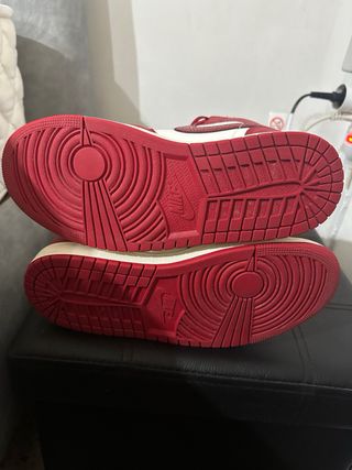 Nike Air Jordan 1 high Donna Tg 40 Rosse Bianche