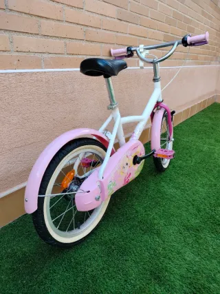 Bicicleta niña 16