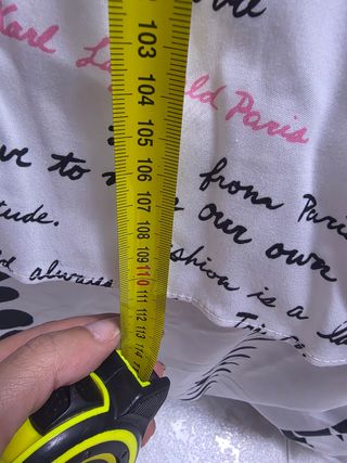 Vestido Karl Lagerfeld Nuevo nunca usado.