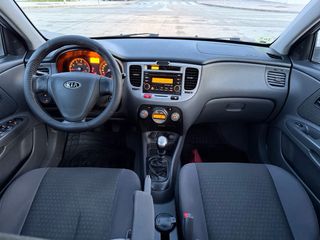 KIA RIO 1.5 CRDi 110CV !! 3.500€ !!