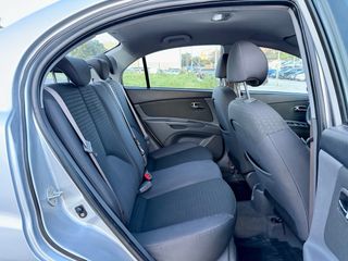 KIA RIO 1.5 CRDi 110CV !! 3.500€ !!