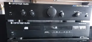 Amplificador y CD Cambridge Audio Negro