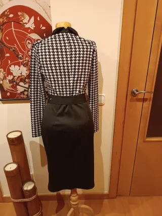 Vestido vintage estampado geométrico