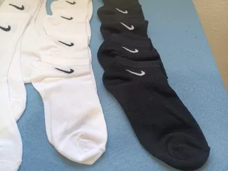 12 Pares Calcetines Nike talla 35-40