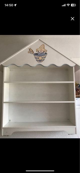 URGE!! Estantería infantil casita.
