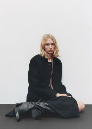 Abrigo Mid Lana Botones Negro