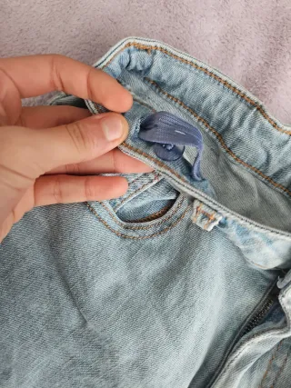 Pantalón corto vaquero azul claro