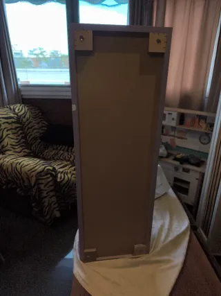 Estantería cubo lila de madera 1'05cm /35cm /30cm