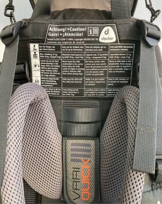 Mochila Deuter Paseo 18kg + 4kg