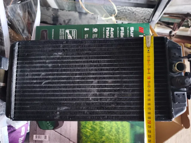 Radiatore Suzuki Intruder