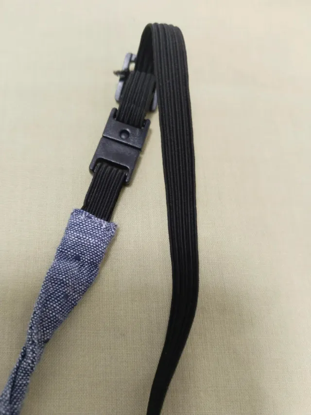 Corbata infantil azul con puntos