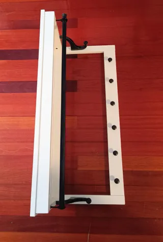 Perchero y Estantes Madera y Metal