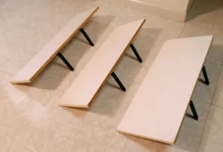 Perchero y Estantes Madera y Metal