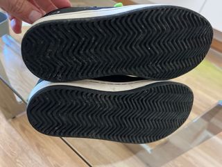 Tenis Oxelo Negros con detalles verdes