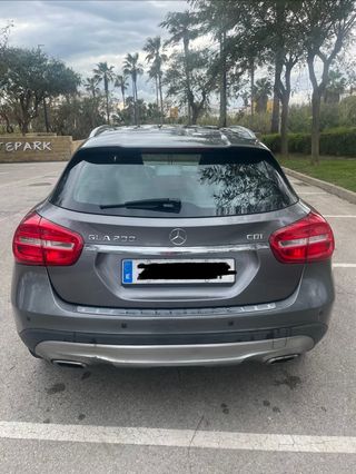 Mercedes-Benz GLA 2013