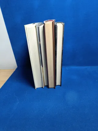 Beltenebros Las afueras de Dios el beso tres deseo