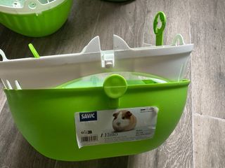 Transportín para hámster o mascotas pequeñas.